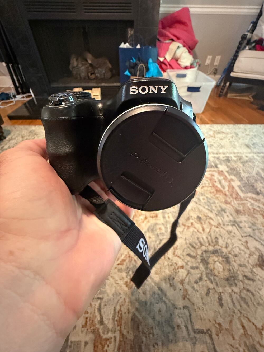 Sony Cyber-shot DSC-H200 20.1MP Digital Camera 26x Optical Zoom Black Tested